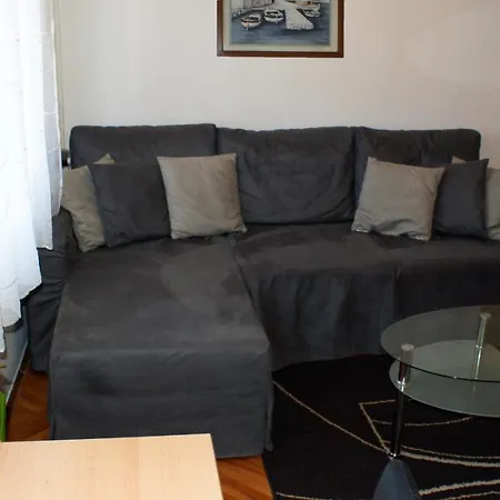 Slavica Apartment *